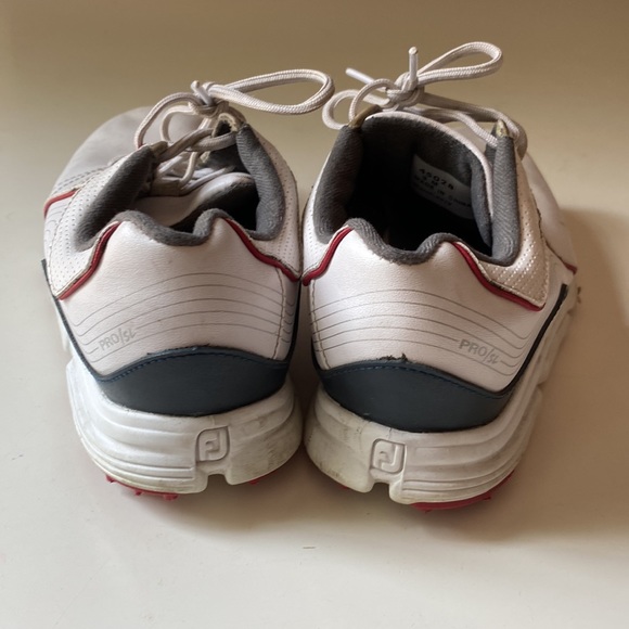 Boys golf shoes footjoy - Picture 3 of 5